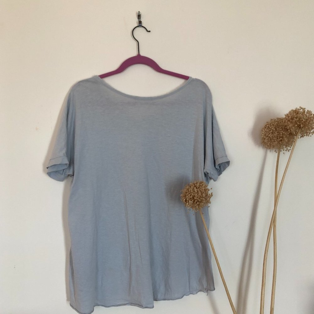 Pale Blue Oversized Vneck Cotton Stretch Tee - S M - Picture 5 of 7